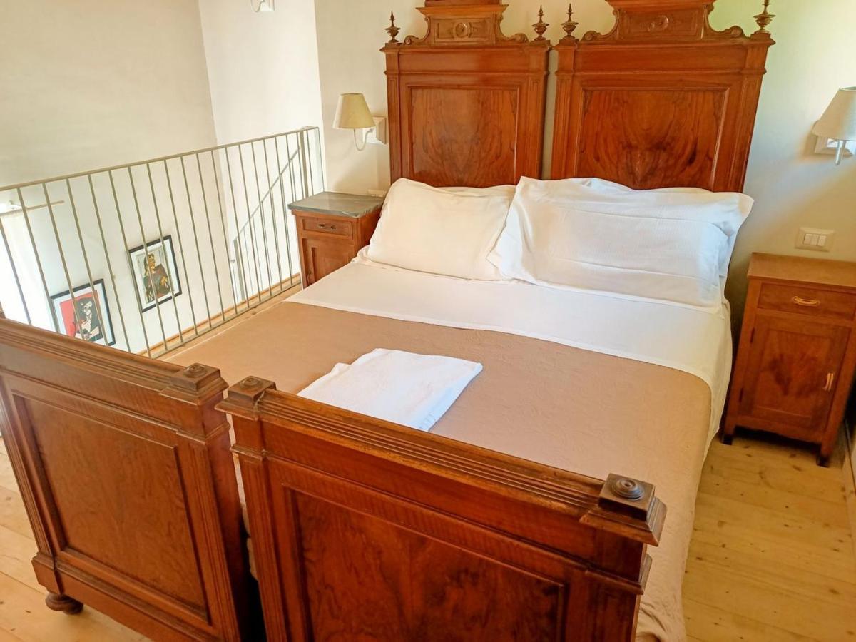 Relais Real Collegio Hotel Noli Bagian luar foto